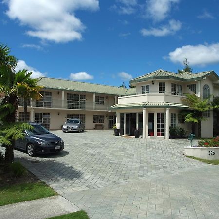 Silver Fern Rotorua Suites&Spa Exterior foto Silver Fern Lodge